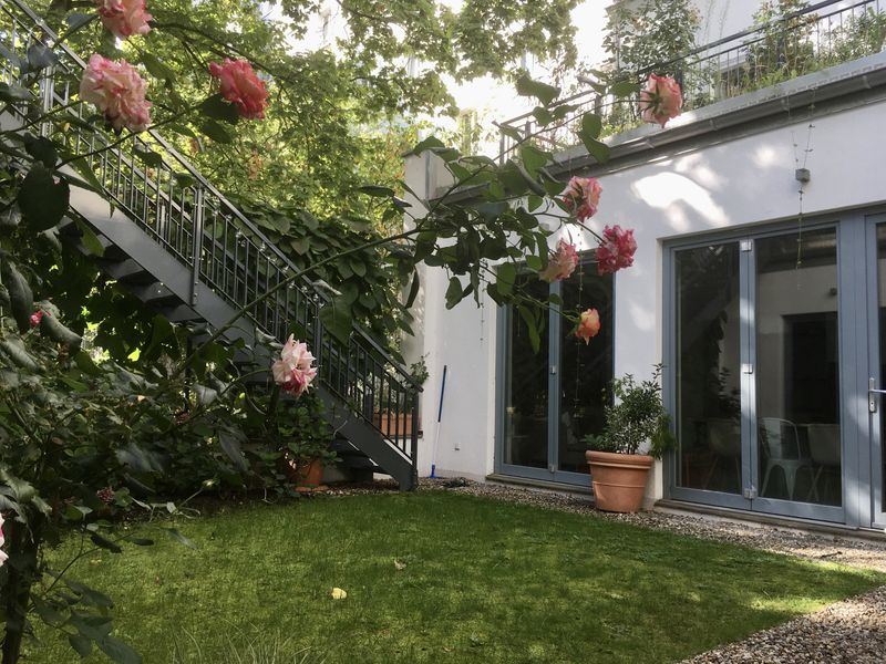 Maisonette with Private Garden in Berlin Mitte
